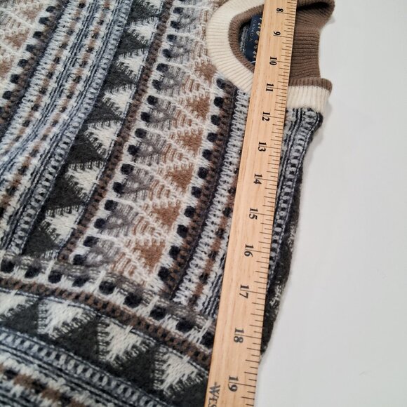 Vintage Tundra Canada Sweater - Picture 6 of 9